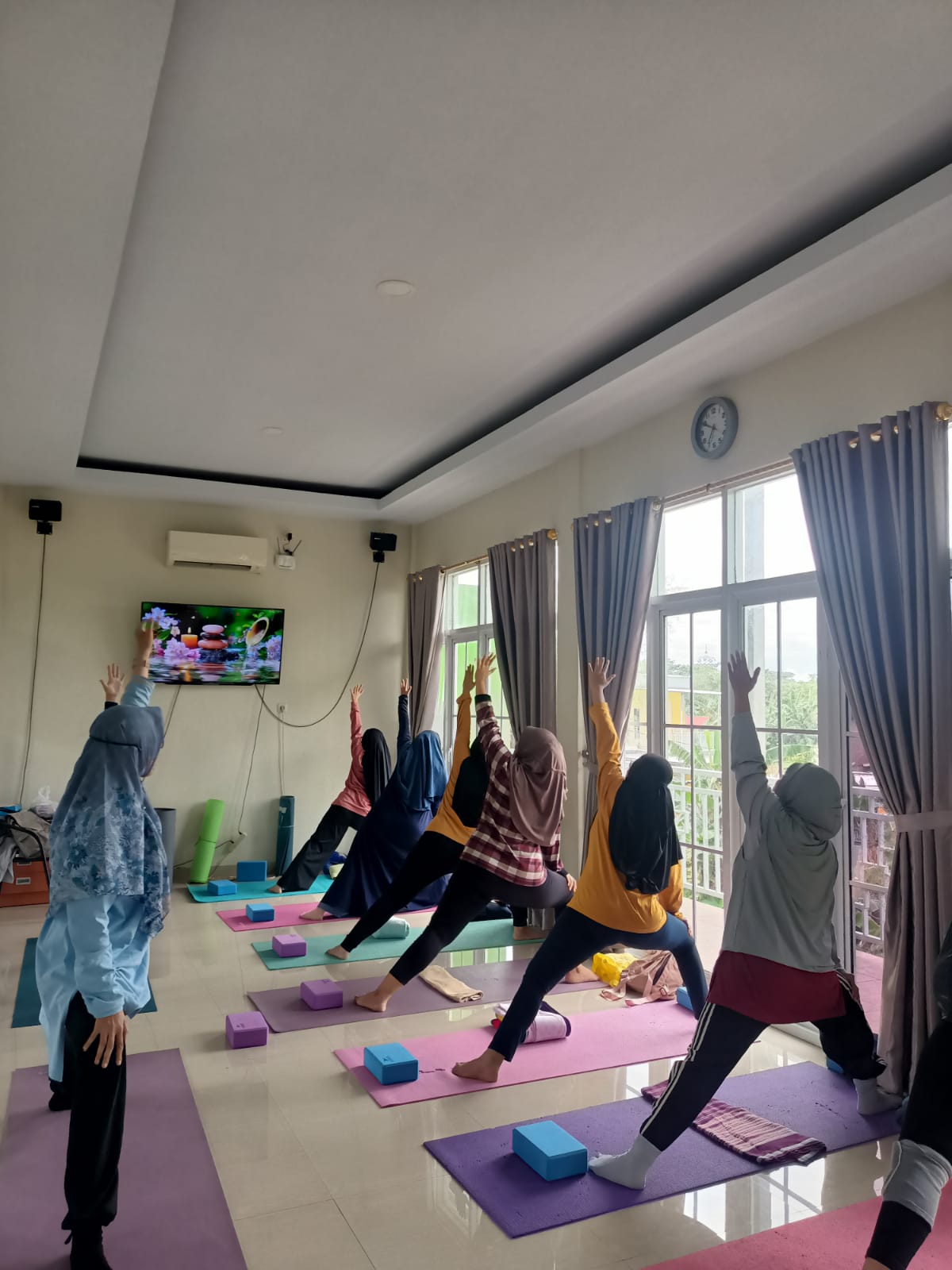 Ruangan Prenatal YOGA